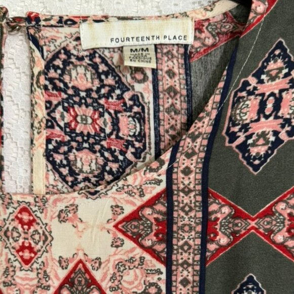 Women’s Fourteenth Place Multicolor Geometric Print 3/4 Sleeve Blouse Size M EUC - Picture 4 of 7